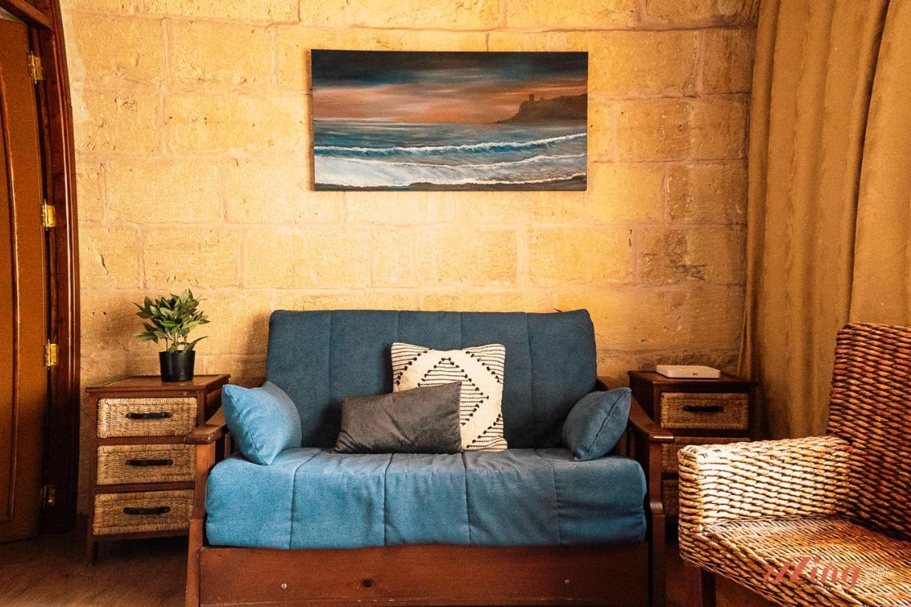 A Holiday Home Duplex In A Gozo Village Square Victoria Exterior foto